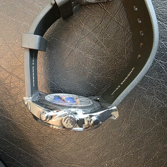 UNDONE Space Jam 2 - Picture 4 of 7